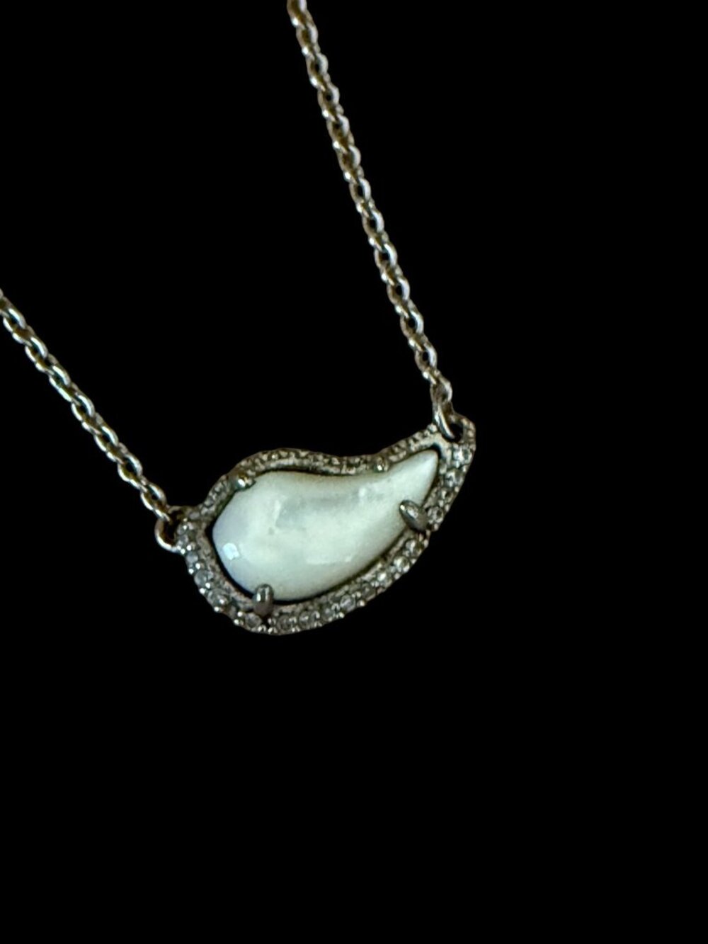 Kendra Scott Tansy Mother Of Pearl Silver Plated Necklace Adjustable Elegant